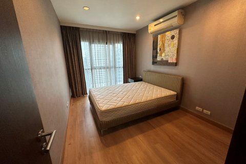 Condominio de 2 dormitorios en Bangkok, Tailandia № 70321 - foto 6