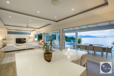 Chalet de 4 dormitorios en Ko Samui, Tailandia № 180255 - foto 9