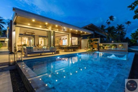 Chalet de 6 dormitorios en Ko Samui, Tailandia № 180253 - foto 8