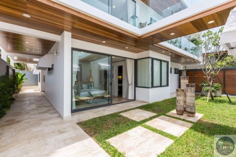 Chalet de 6 dormitorios en Ko Samui, Tailandia № 180253 - foto 9
