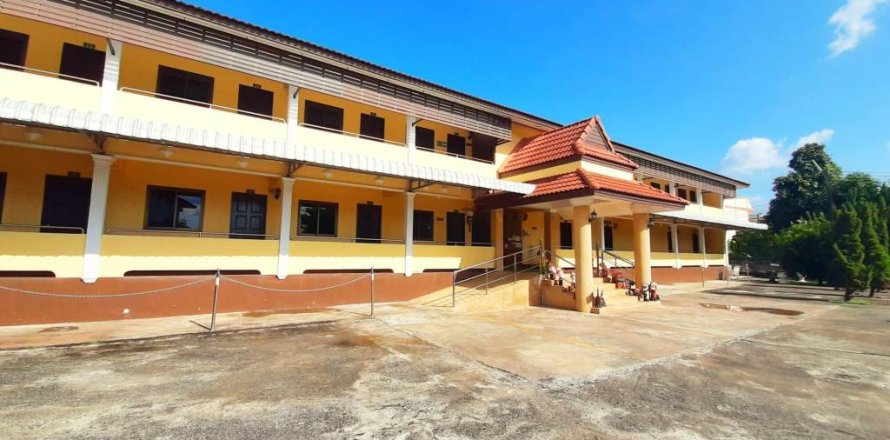 Hotel 1096 m2 en Chiang Rai, Tailandia № 144648