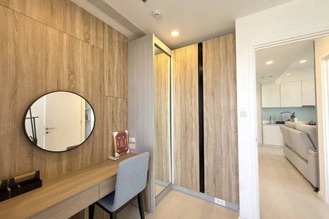 Condominio de 2 dormitorios en Chatuchak, Bangkok, Tailandia № 144646 - foto 5