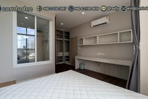 Condo in Bangkok, Thailand, 2 bedrooms  № 233153 - photo 14