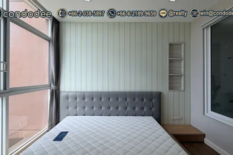 Condo in Bangkok, Thailand, 2 bedrooms  № 233153 - photo 13