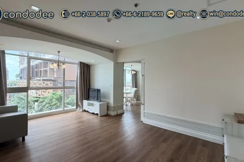 Condo in Bangkok, Thailand, 2 bedrooms  № 233153 - photo 11