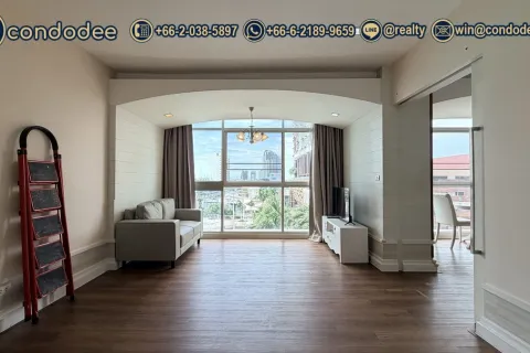 Condo in Bangkok, Thailand, 2 bedrooms  № 233153 - photo 10