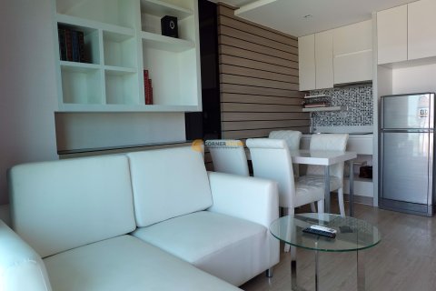 Estudio en el condominio en Jomtien Beach, Pattaya, Tailandia № 204957 - foto 3
