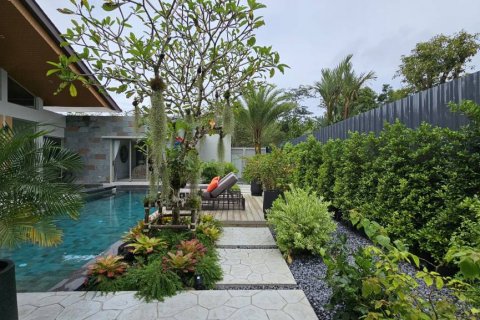 Chalet de 3 dormitorios en Phuket, Tailandia № 113996 - foto 6