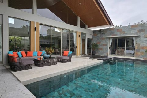 Chalet de 3 dormitorios en Phuket, Tailandia № 113996 - foto 5