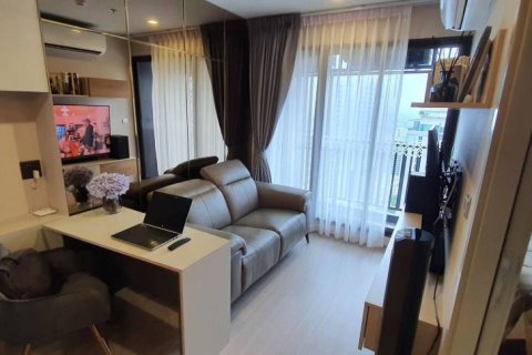 Condominio de 1 dormitorio en Chatuchak, Bangkok, Tailandia № 163859 - foto 7
