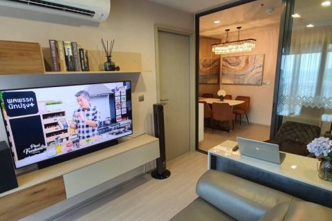 Condominio de 1 dormitorio en Chatuchak, Bangkok, Tailandia № 163859 - foto 5
