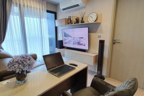 Condominio de 1 dormitorio en Chatuchak, Bangkok, Tailandia № 163859 - foto 4