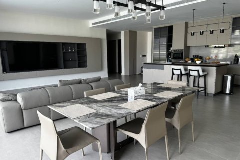 Chalet de 4 dormitorios en Phuket, Tailandia № 163855 - foto 3