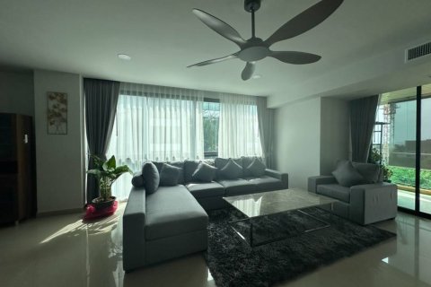 Condominio de 2 dormitorios en Pattaya, Tailandia № 163856 - foto 2