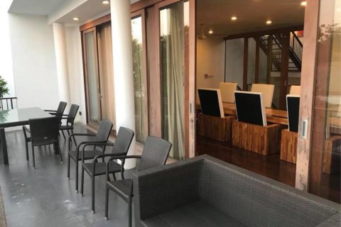 Chalet de 3 dormitorios en Pran Buri, Tailandia № 168487 - foto 23