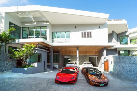 Chalet de 5 dormitorios en Kathu, Tailandia № 136673 - foto 18