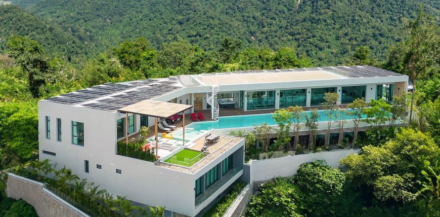 Chalet de 5 dormitorios en Kathu, Tailandia № 136673