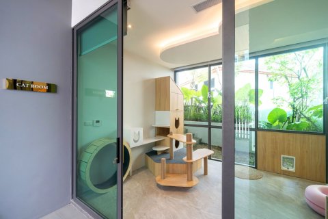 Chalet de 5 dormitorios en Kathu, Tailandia № 136673 - foto 13