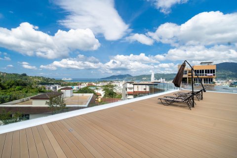Chalet de 5 dormitorios en Kathu, Tailandia № 136673 - foto 16