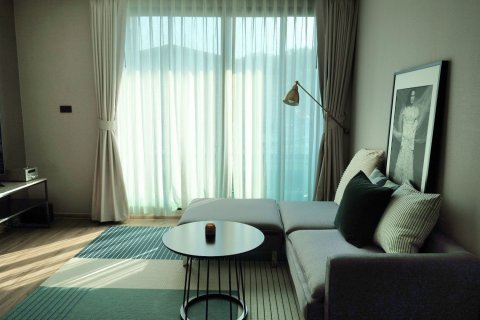 Condominio de 2 dormitorios en Watthana, Bangkok, Tailandia № 136712 - foto 3