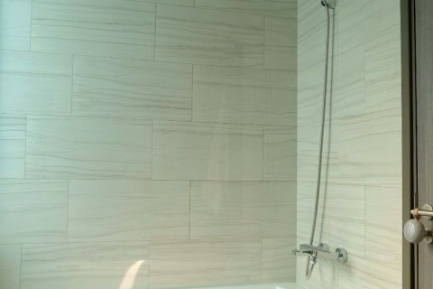 Condominio de 2 dormitorios en Watthana, Bangkok, Tailandia № 136712 - foto 9