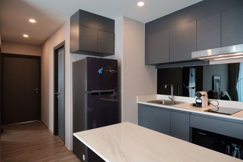 Condominio de 2 dormitorios en Watthana, Bangkok, Tailandia № 136712 - foto 4