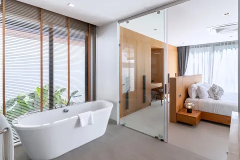 House in Bang Tao, Thailand 3 bedrooms № 177837 - photo 18