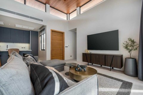 House in Bang Tao, Thailand 3 bedrooms № 177832 - photo 15