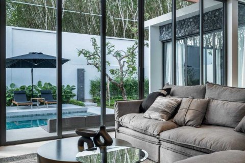House in Bang Tao, Thailand 3 bedrooms № 177835 - photo 7