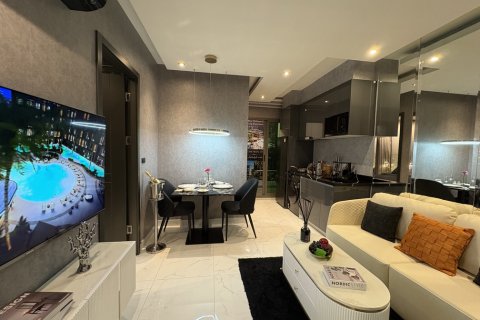 Apartamento de 383 dormitorios en Pattaya, Tailandia № 205890 - foto 3