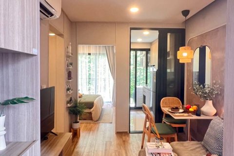 Apartamento de 383 dormitorios en Pattaya, Tailandia № 205893 - foto 3