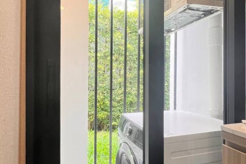 Apartamento de 383 dormitorios en Pattaya, Tailandia № 205893 - foto 8