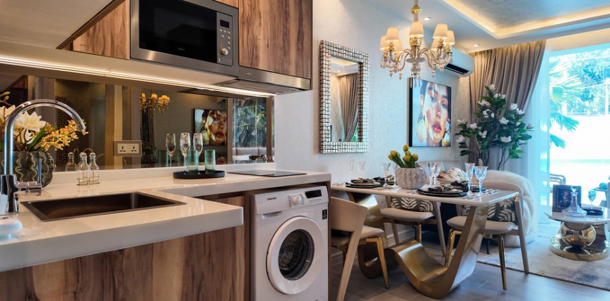 Apartamento de 383 dormitorios en Pattaya, Tailandia № 205891