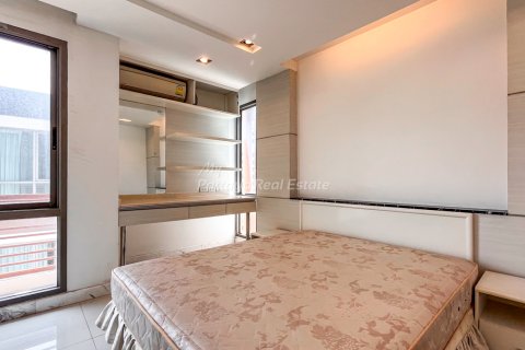 Condominio de 2 dormitorios en Bang Lamung, Tailandia № 172599 - foto 15