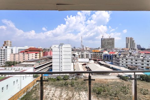 Condominio de 2 dormitorios en Bang Lamung, Tailandia № 172599 - foto 30