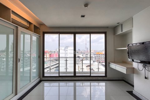 Condominio de 2 dormitorios en Bang Lamung, Tailandia № 172599 - foto 27