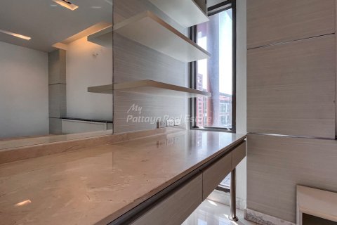 Condominio de 2 dormitorios en Bang Lamung, Tailandia № 172599 - foto 18