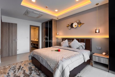 Condominio de 2 dormitorios en Pattaya, Tailandia № 172602 - foto 15