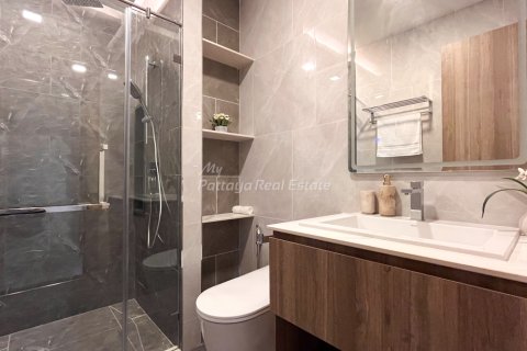Condominio de 2 dormitorios en Pattaya, Tailandia № 172602 - foto 10