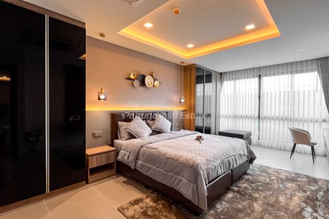 Condominio de 2 dormitorios en Pattaya, Tailandia № 172602 - foto 11