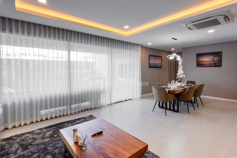 Condominio de 3 dormitorios en Pattaya, Tailandia № 172603 - foto 6