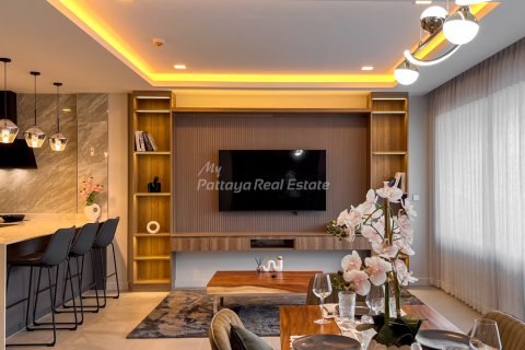 Condominio de 3 dormitorios en Pattaya, Tailandia № 172603 - foto 12