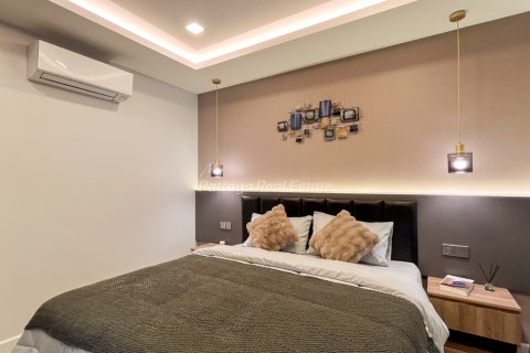 Condominio de 3 dormitorios en Pattaya, Tailandia № 172603 - foto 8