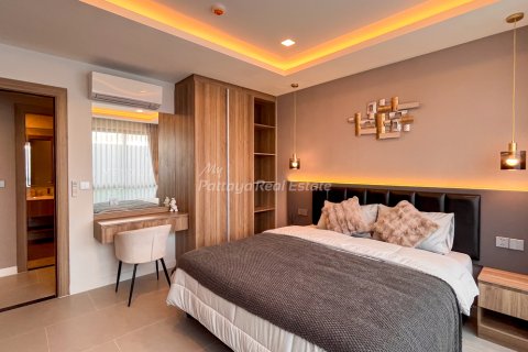 Condominio de 3 dormitorios en Pattaya, Tailandia № 172603 - foto 16