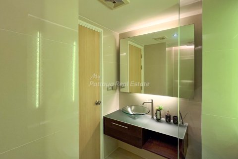 Condominio de 2 dormitorios en Pattaya, Tailandia № 172601 - foto 24