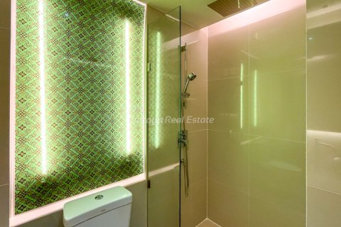 Condominio de 2 dormitorios en Pattaya, Tailandia № 172601 - foto 20
