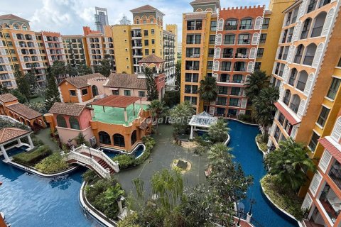 Condominio de 2 dormitorios en Pattaya, Tailandia № 172597 - foto 9