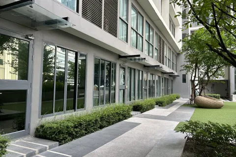 Studio in the Condo in Huai Khwang, Bangkok, Thailand  № 167291 - Foto 11