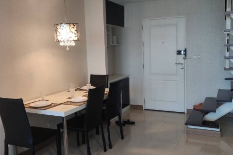 Condominio de 2 dormitorios en Bangkok, Tailandia № 66018 - foto 9