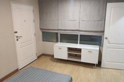 Condominio de 2 dormitorios en Bangkok, Tailandia № 66018 - foto 8